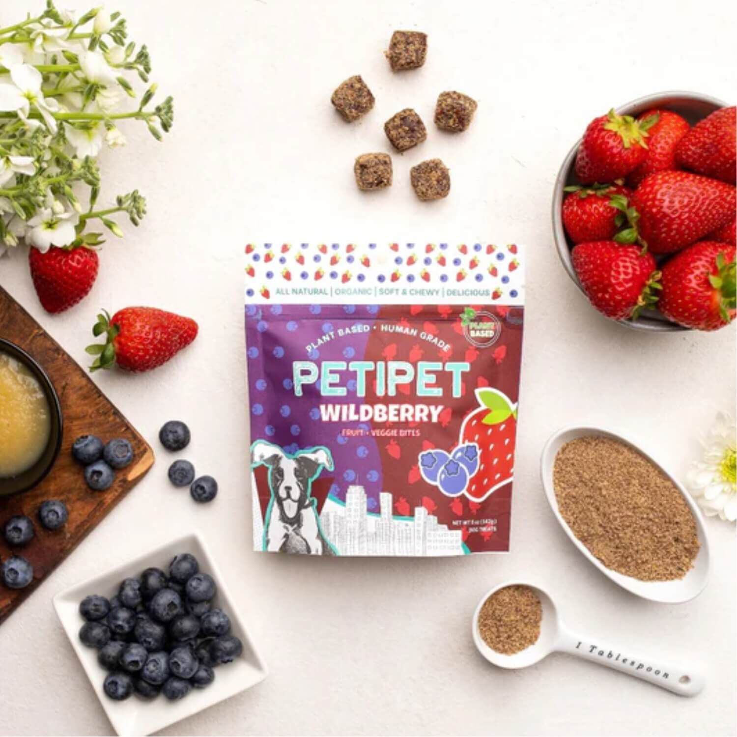 Petipet Wildberry Organic Soft & Chewy Fruit & Veggie Bites Dog Treats
